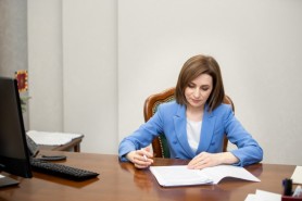 Ultima Oră // Maia Sandu va avea, mâine, consultări cu fracțiunile parlamentare. Scopul întrevederilor